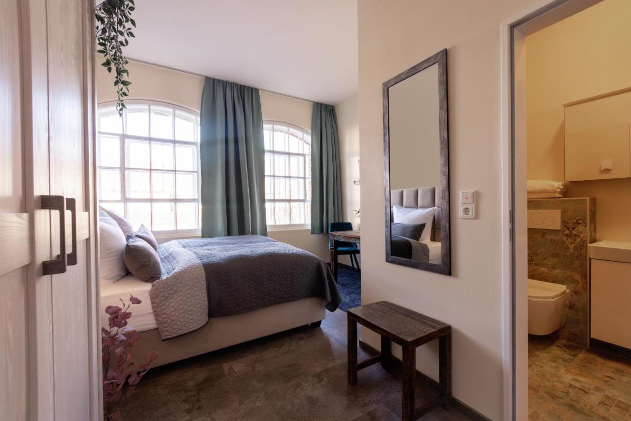 Fabric Apartments Dettingen an der Erms Екстериор снимка