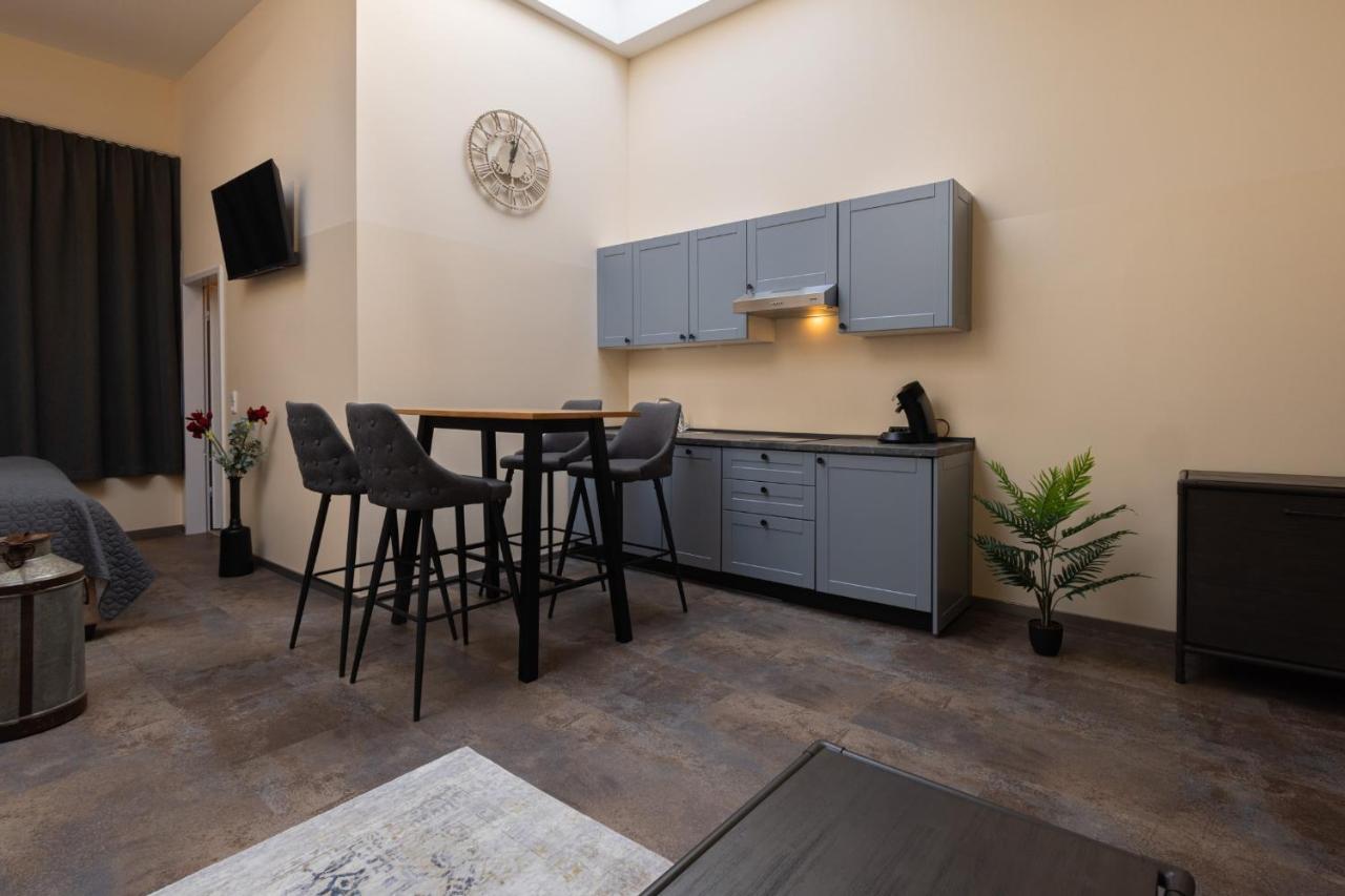 Fabric Apartments Dettingen an der Erms Екстериор снимка